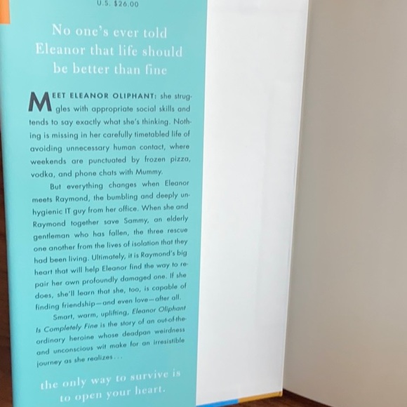 Eleanor Oliphant is completely fine - Picture 2 of 3